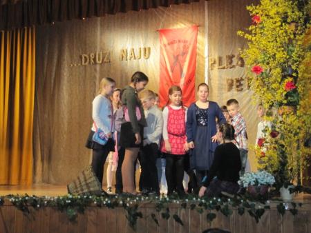 Prireditev Druži naju ples in petje posvečena dnevu žena 7